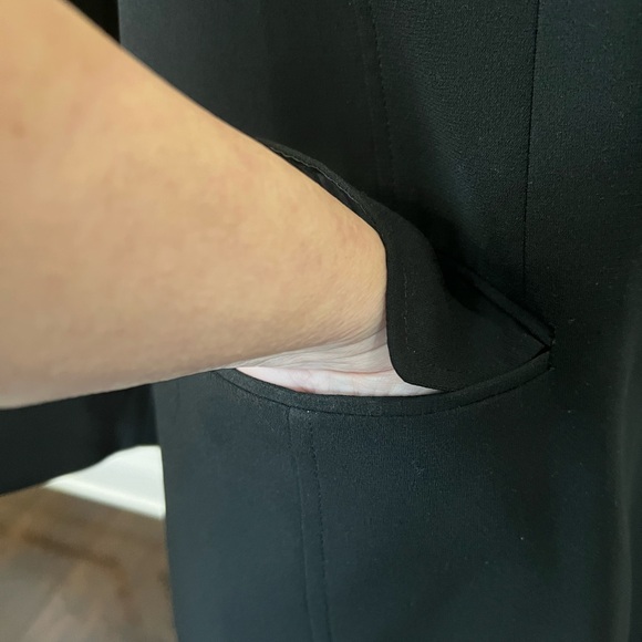 H&M, Single Breasted 3/4 Length Black Tailored Classic Topper/Blazer. - Picture 9 of 15